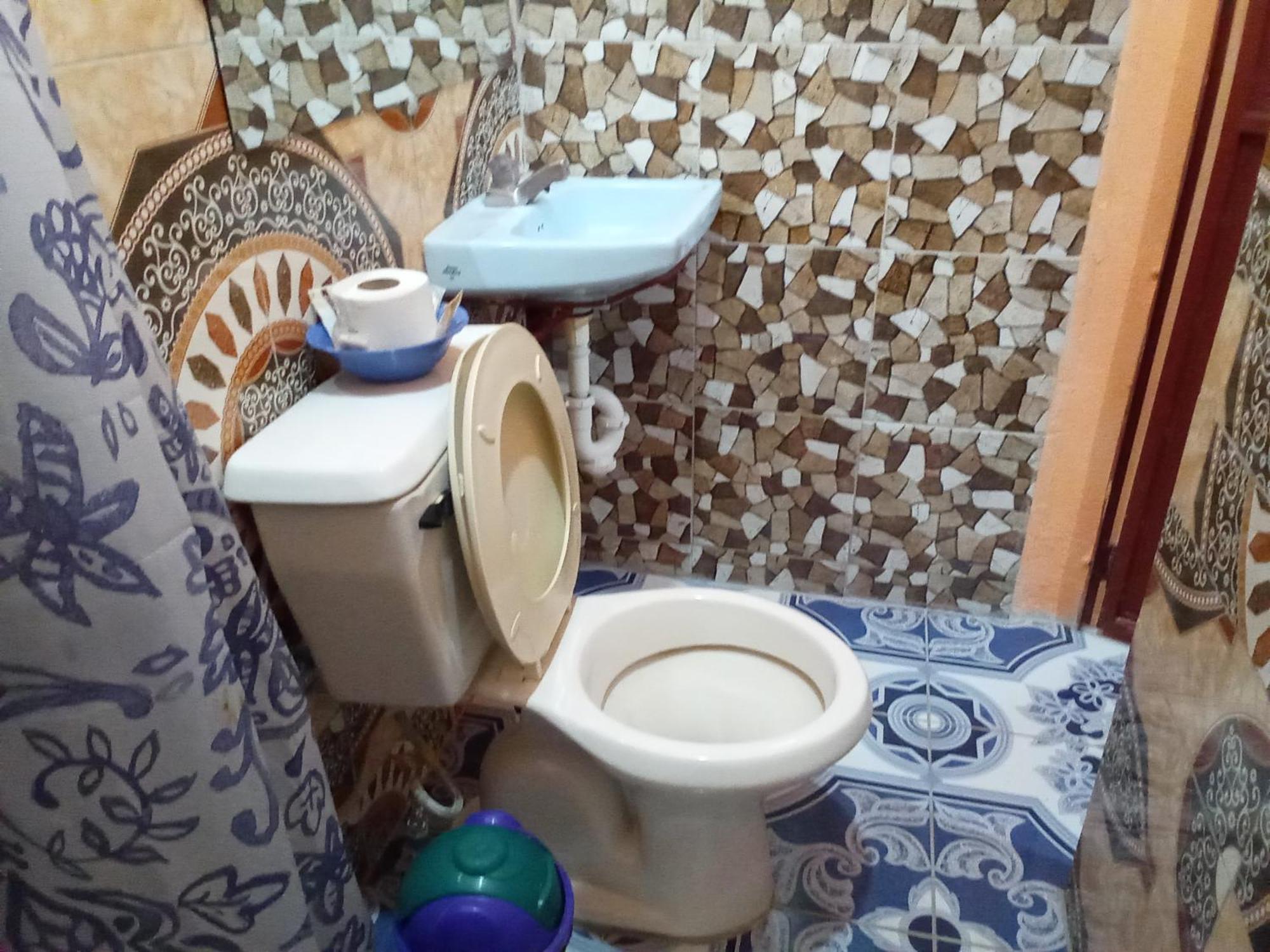 Hospedaje Santo Domingo Panajachel Extérieur photo