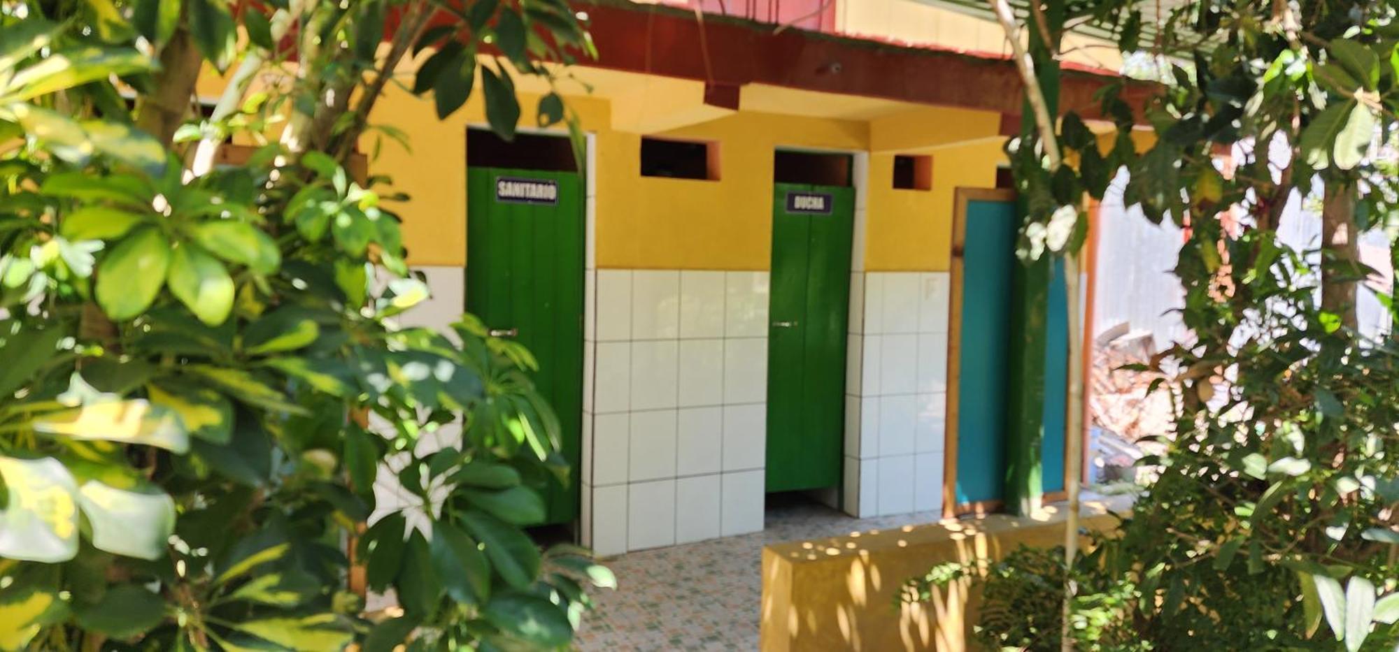 Hospedaje Santo Domingo Panajachel Extérieur photo